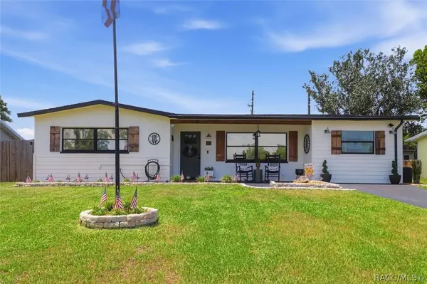 60 S Washington ST, Beverly Hills, FL 34465
