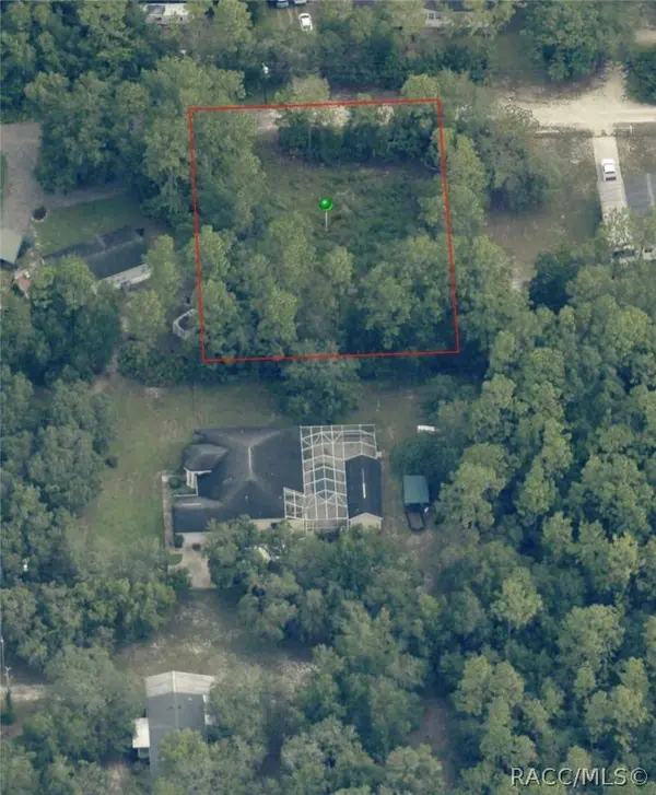 6712 W Macopin LN, Crystal River, FL 34429