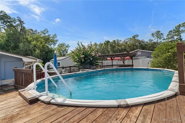 892 E Victoria LN, Holder, FL 34445