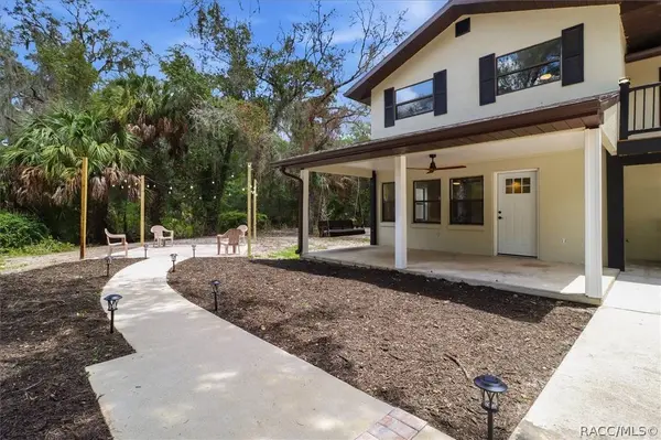 8601 N Maple AVE, Crystal River, FL 34428