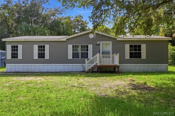 10220 W Pamondeho CIR, Crystal River, FL 34428