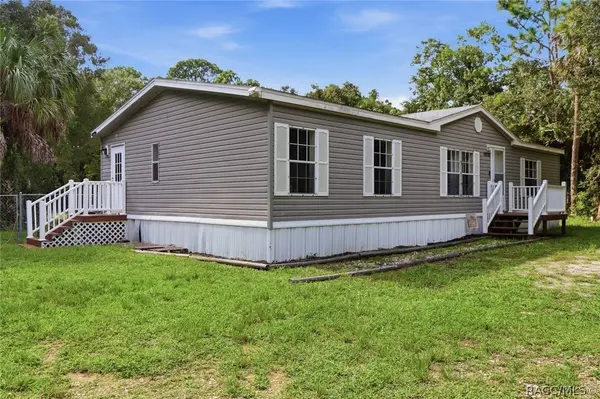 10220 W Pamondeho CIR, Crystal River, FL 34428