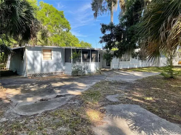 120 NW Magnolia CIR, Crystal River, FL 34428