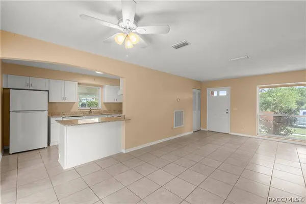 9228 N Greco TER, Dunnellon, FL 34434