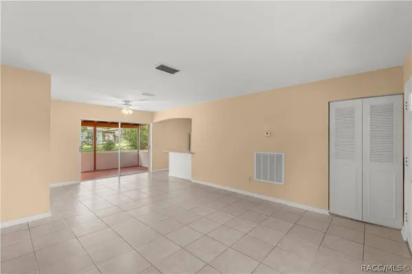 9228 N Greco TER, Dunnellon, FL 34434