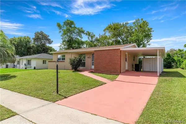 9228 N Greco TER