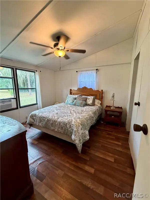 26 Sapp ST, Inglis, FL 34449