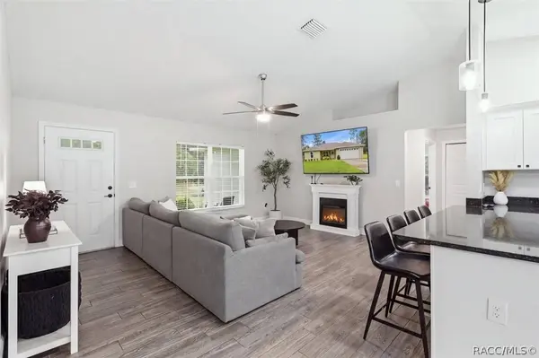 8275 N Creek WAY, Citrus Springs, FL 34434