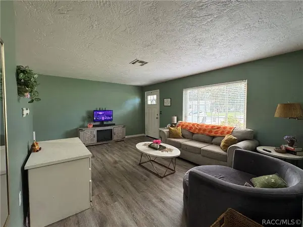 93 S Tyler ST, Beverly Hills, FL 34465
