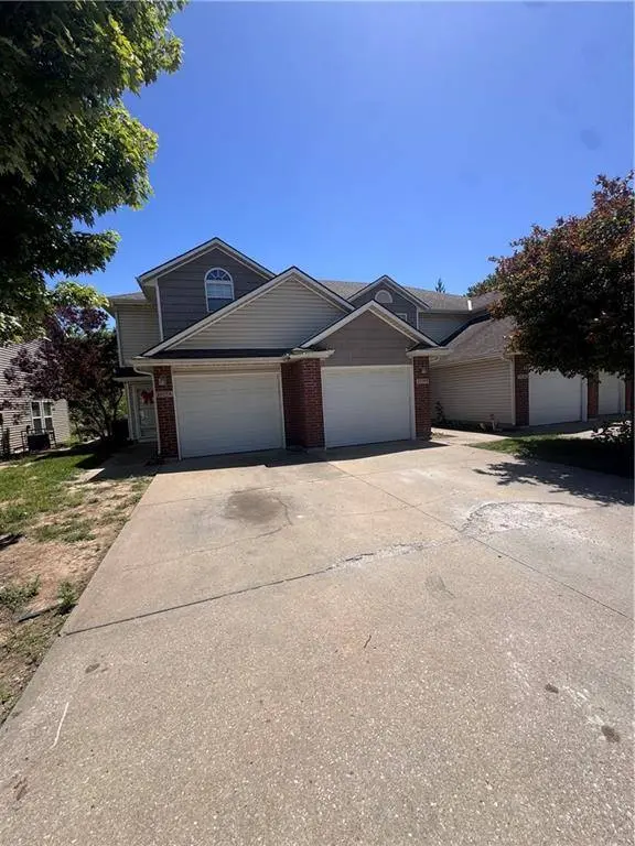 2929 S Harvard AVE, Independence, MO 64052