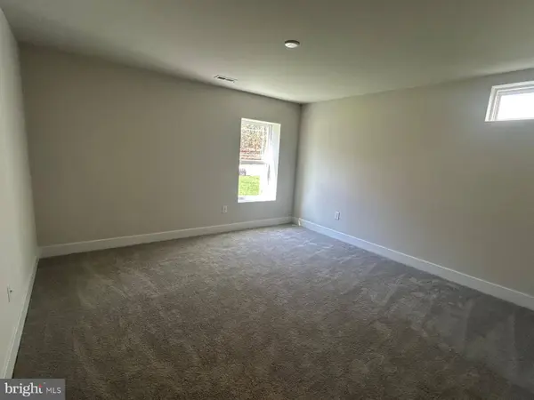 10135 SHENANDOAH LN, White Plains, MD 20695