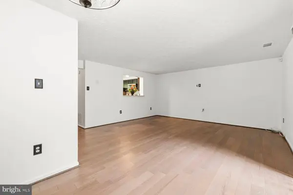 15413 N OAK CT, Bowie, MD 20716