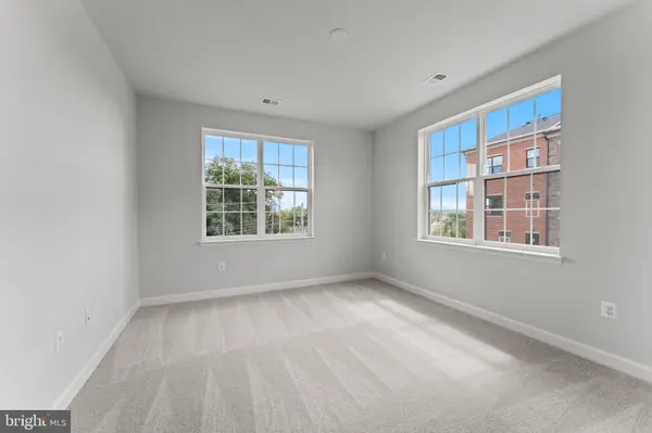612 CATAMARAN WAY, National Harbor, MD 20745
