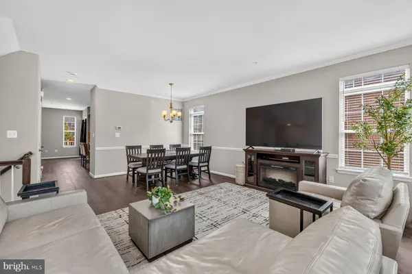 11378 SANDHURST PL, White Plains, MD 20695