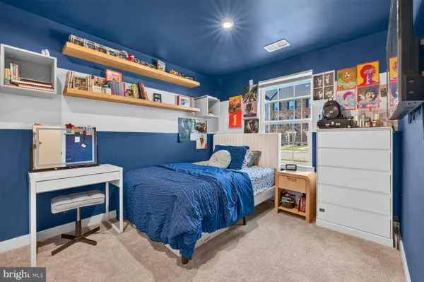 16108 MEADOW GLENN DR, Bowie, MD 20716