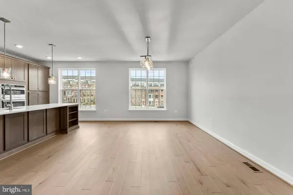605 CATAMARAN WAY, National Harbor, MD 20745