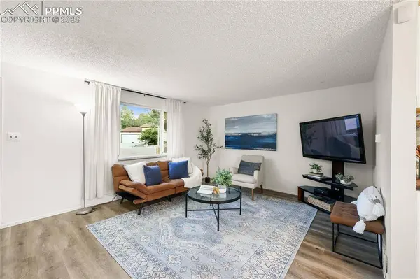 4242 Amiable WAY, Colorado Springs, CO 80917