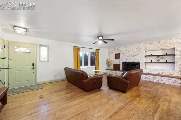 1662 Turner RD, Colorado Springs, CO 80920