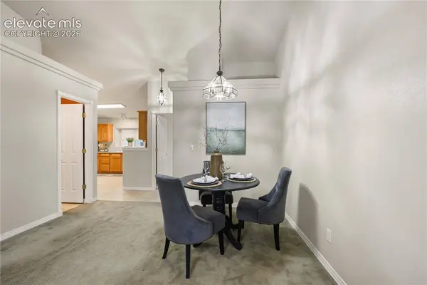 1479 Madison Ridge Heights #B, Colorado Springs, CO 80904