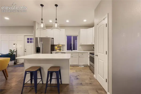 685 W Platte Avenue, Colorado Springs, CO 80905