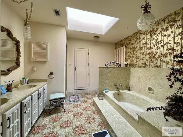 21 St Andrews, Brownsville, TX 78520