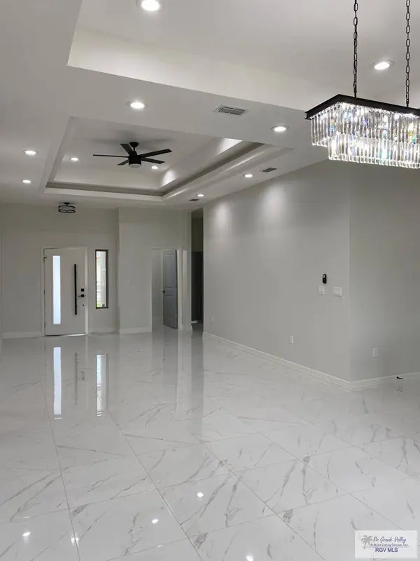 4667 River Oak Cir, Brownsville, TX 78520