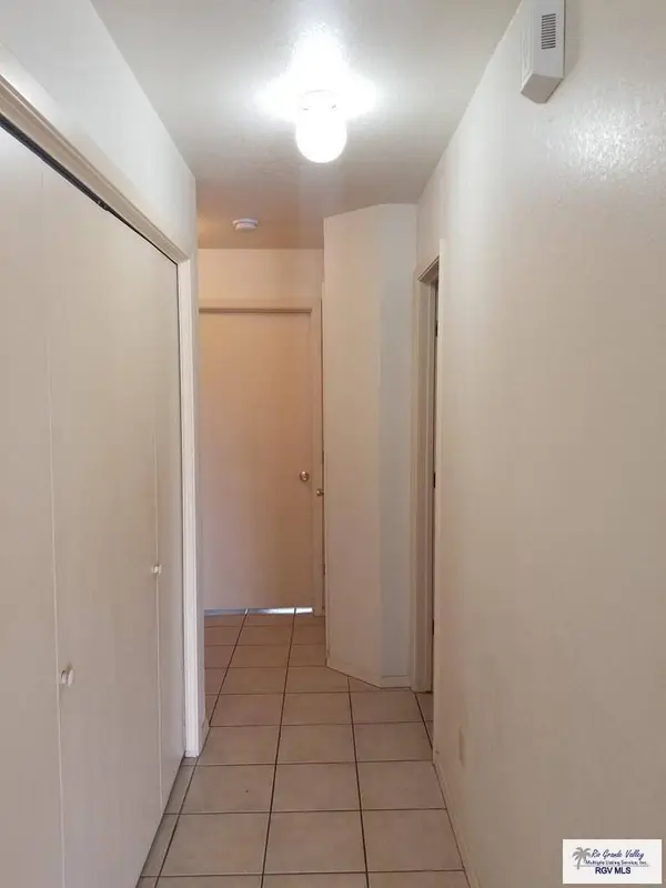 442-460 Gilson Rd., Brownsville, TX 78520