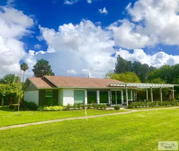 34 Country Club Rd., Brownsville, TX 78520