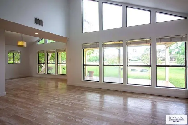463 Champions Dr., Brownsville, TX 78520