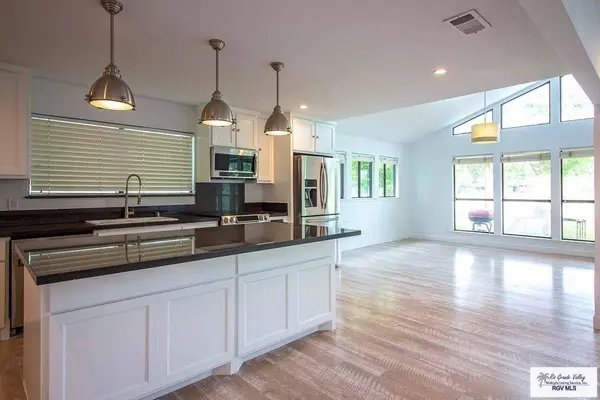 463 Champions Dr., Brownsville, TX 78520