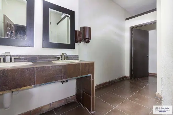 1925 Central Blvd., Brownsville, TX 78520