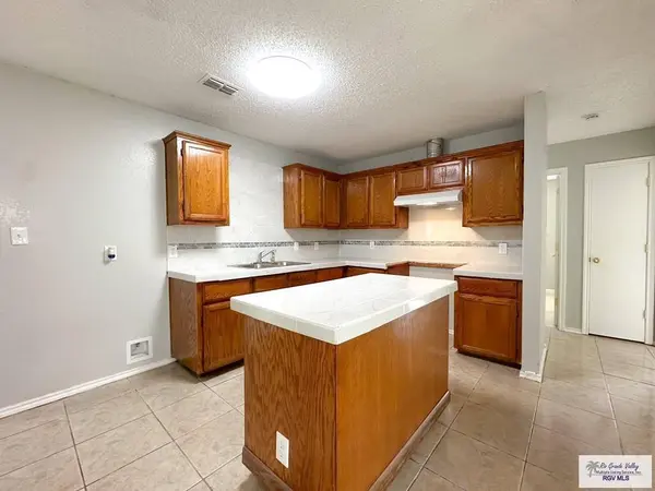 2713 Naples St., Brownsville, TX 78520