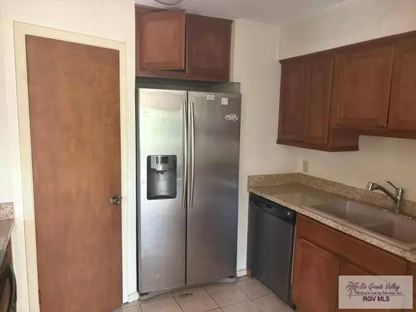 2103 El Dorado Ave., Rancho Viejo, TX 78575