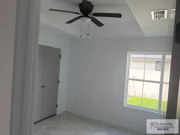 617 Alfonso Mata Rd, San Benito, TX 78586