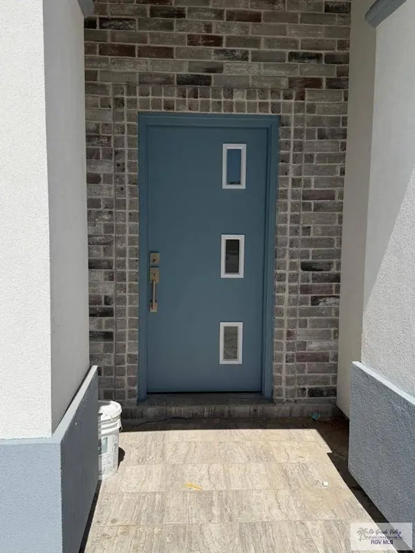 617 Alfonso Mata Rd, San Benito, TX 78586