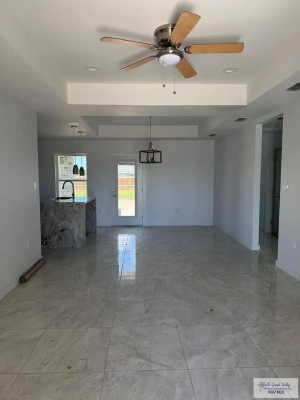 617 Alfonso Mata Rd, San Benito, TX 78586