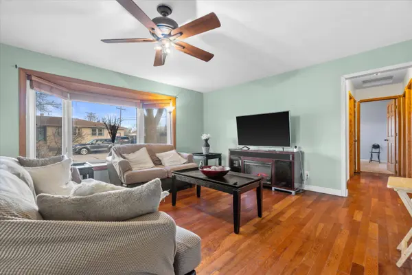 3716 Marquette St, Racine, WI 53402