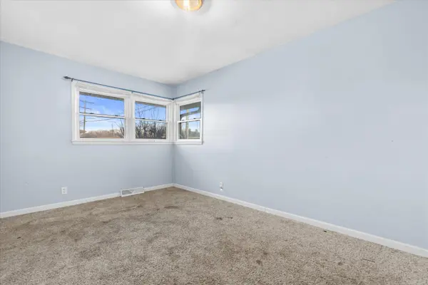 3716 Marquette St, Racine, WI 53402