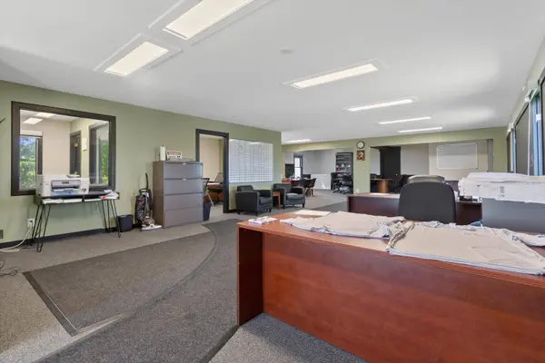 11820 12th St, Somers, WI 53177