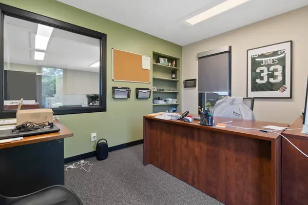 11820 12th St, Somers, WI 53177