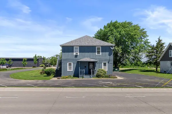 11820 12th St, Somers, WI 53177