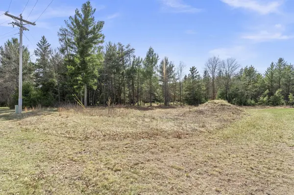 401 N Russell ST, Grantsburg, WI 54840