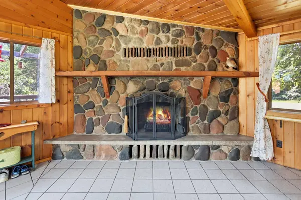8998 N River RD, Danbury, WI 54830