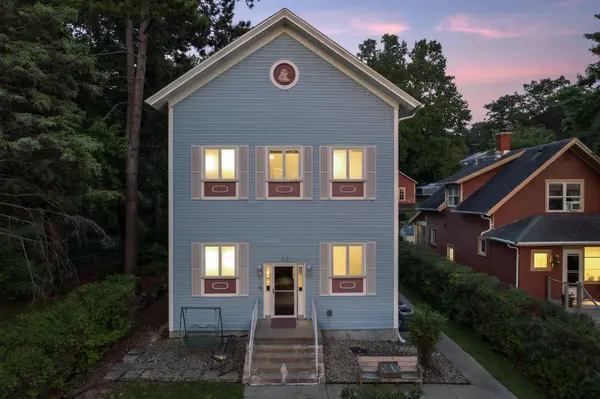 212 N Adams ST #2, St Croix Falls, WI 54024