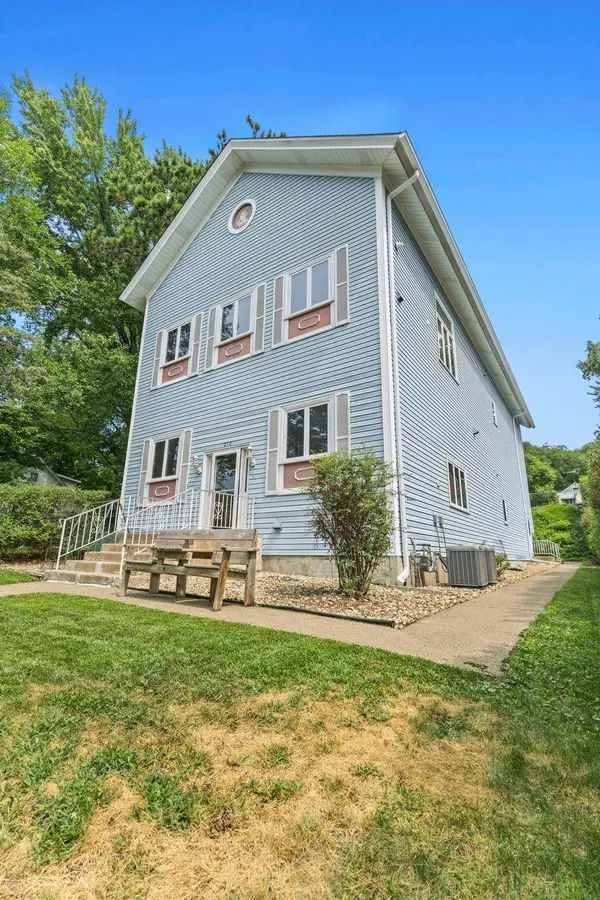 212 N Adams ST, Saint Croix Falls, WI 54024