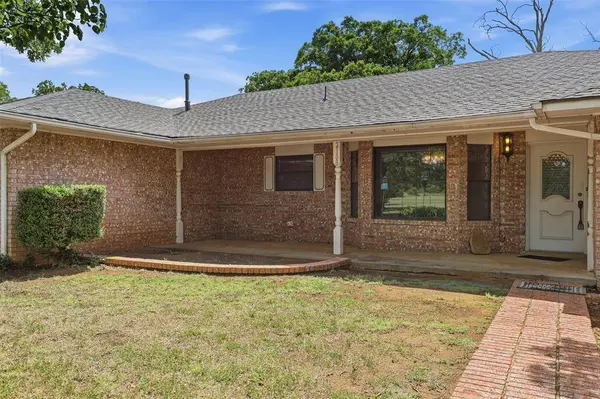 2188 Foster DR, Duncan, OK 73533