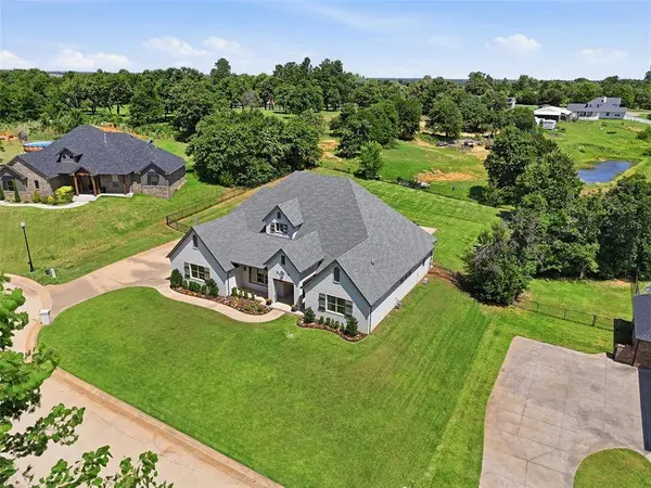 14259 Macklay CT, Choctaw, OK 73020