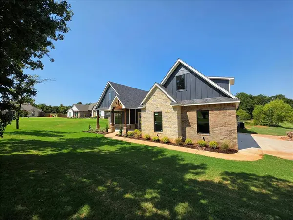 913 Reedser WAY, Choctaw, OK 73020