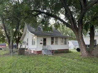 1114 Minnie AVE