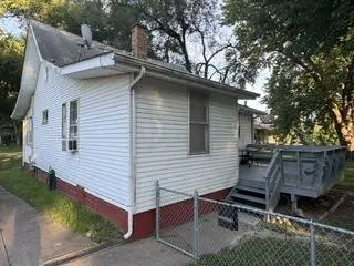 1114 Minnie AVE, Davenport, IA 52802